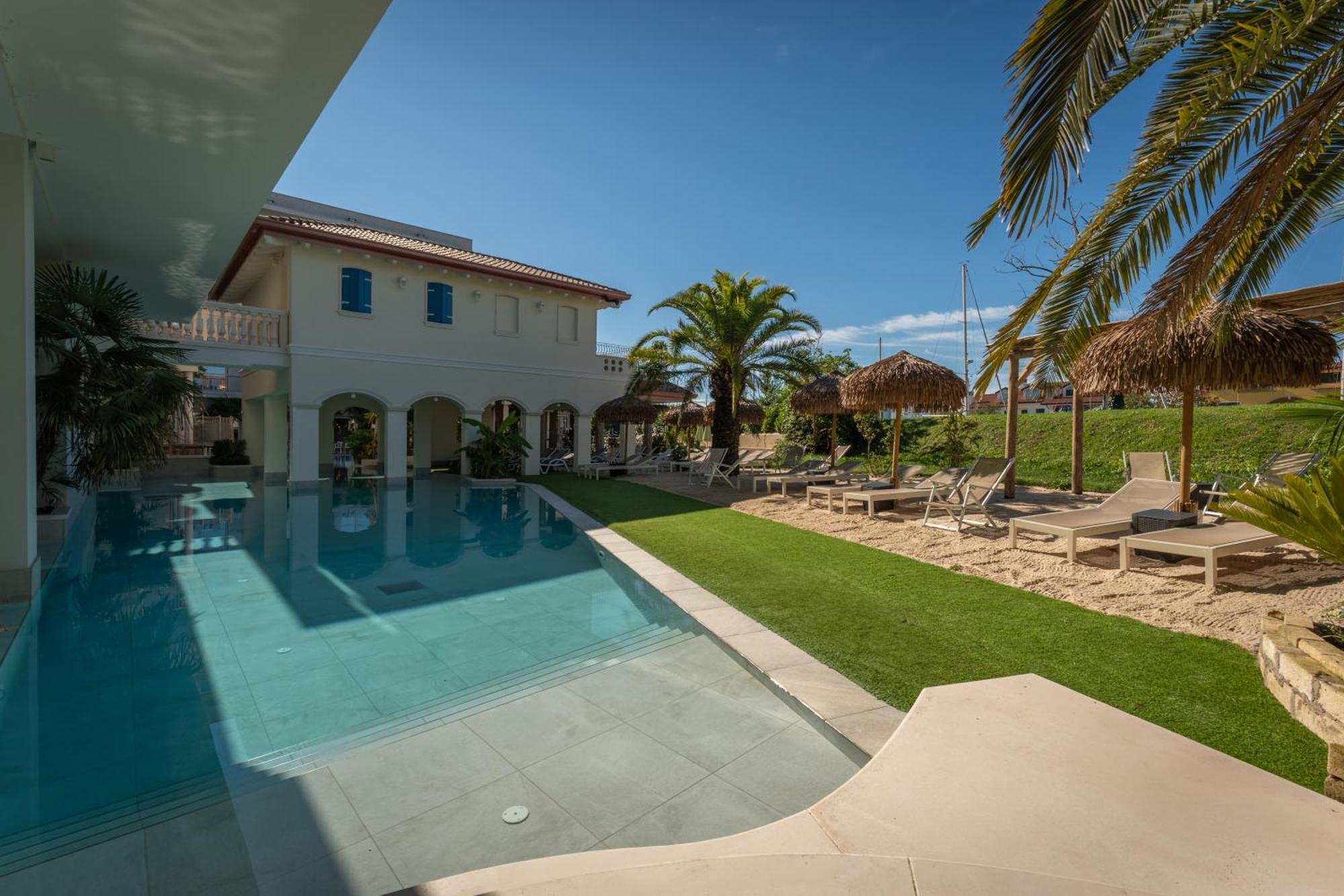 Aqa Palace Caorle Eksteriør bilde